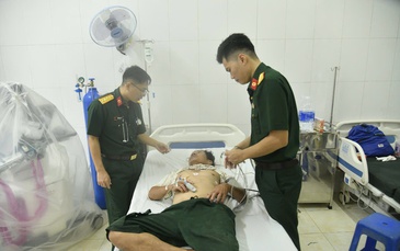 Trường Sa: Bộ đội đảo Nam Yết cấp cứu ngư dân đột quỵ trên biển