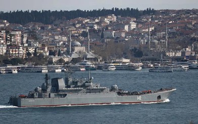 Ukraine tuyên bố phá hủy tàu chiến lớn thuộc Hạm đội Biển Đen