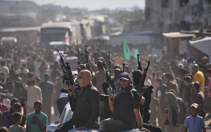 Tổng thống Donald Trump 2 lần "cảnh cáo" Hamas