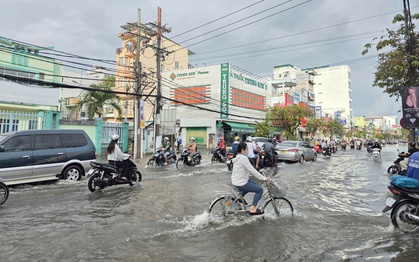 VIDEO: Ngập kéo dài từ đêm đến sáng 21-10 tại nhiều tuyến đường ở Cần Thơ