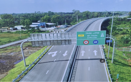 Đường cao tốc Trung Lương - Mỹ Thuận tăng phí từ ngày 1-11
