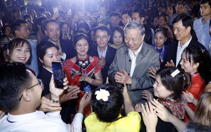 Đoàn kết là nền tảng để đi xa, đi tới thành công