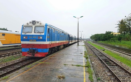 Ngành đường sắt, xe khách thông báo tạm ngừng chạy vì mưa lũ