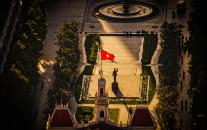 Ảnh đẹp trong tuần: Triệu trái tim dưới màu cờ đỏ thắm