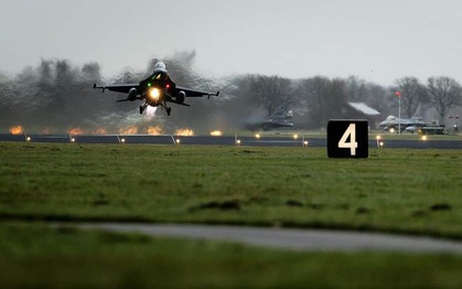 UAV lạ áp sát nhiều sân bay, quân đội Hà Lan nổ súng