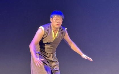 Kịch độc thoại Phi Nguyễn - Cuộc tự vấn về bản ngã