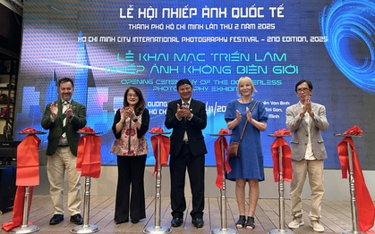 TP HCM: Khai mạc triển lãm ảnh "Nhiếp ảnh không biên giới"