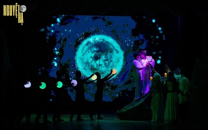 Giữ bản sắc trong cuộc đua thử nghiệm