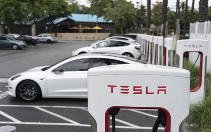 Luật hóa "quyền sạc xe điện" ở các nước trên thế giới