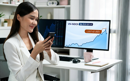 Các quỹ mở đạt lợi nhuận ra sao khi VN-Index vượt đỉnh lịch sử?