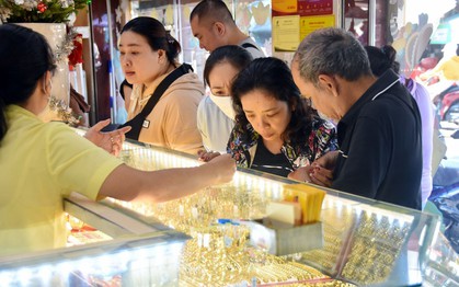 Đánh thuế giao dịch vàng