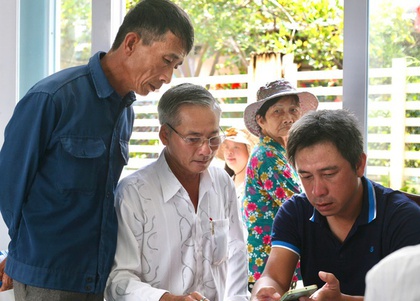 Người dân vui mừng có đồng hồ nước thông minh, thanh toán qua app