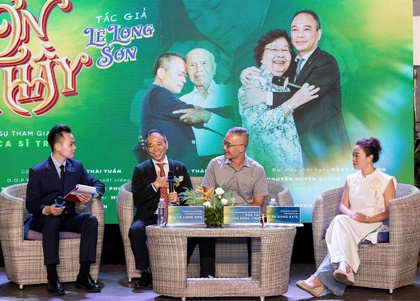 Tổng giám đốc ESUHAI Group Lê Long Sơn ra mắt MV “Ơn thầy”