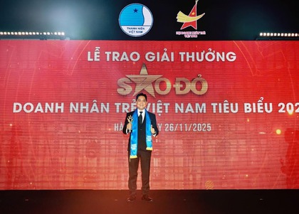 CEO CareerViet ghi dấu ấn tại Giải thưởng Sao Đỏ - Doanh nhân trẻ Việt Nam