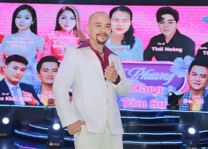 Á quân Tân Nguyễn gây xúc động trong đêm nhạc “Người mang tâm sự”