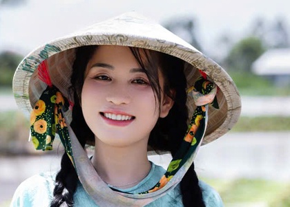 Ngọc Hân: Từ kinh doanh hoa lục bình đến giấc mơ nghệ thuật