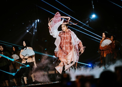 Hạng mục "Nam, nữ ca sĩ được yêu thích nhất": Gay cấn từng ngày