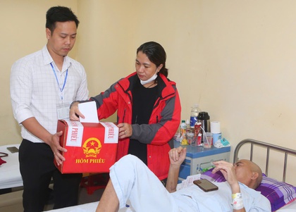 Huế: An ninh đảm bảo, 10 xã - phường đạt 100% cử tri đi bỏ phiếu