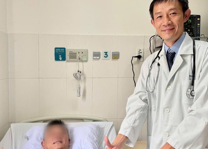 Ngừng tim do uống 10 ly cà phê mỗi ngày, bác sĩ cảnh báo điều này 