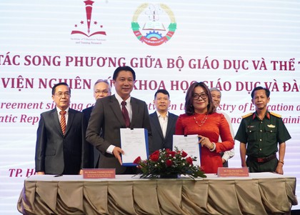 Việt Nam - Lào xây dựng "lá chắn" bảo vệ trẻ em thông qua giáo dục