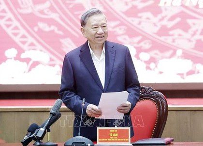 Công bố quyết định kiểm tra, giám sát đối với Ban Thường vụ Thành ủy Hà Nội