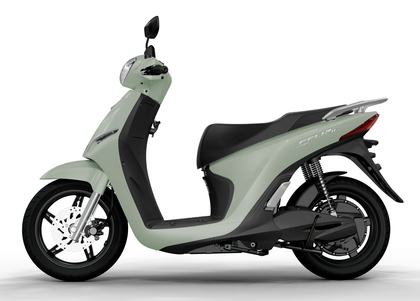 Tài xế dịch vụ chốt cọc sớm xe máy điện VinFast sau cú tăng sốc của giá xăng