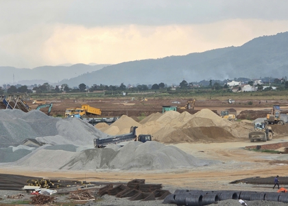 Dự án nâng cấp sân bay Liên Khương có nguy cơ chậm tiến độ