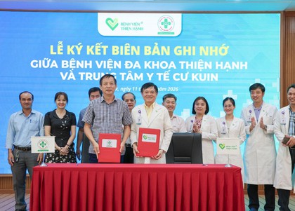 Bệnh viện Thiện Hạnh và Trung tâm Y tế Cư Kuin ký kết hợp tác chuyên môn
