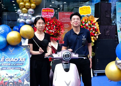 VinFast khai trương 66 đại lý xe máy điện mới trong 1 ngày, ra mắt mô hình showroom cao cấp EV-Zone
