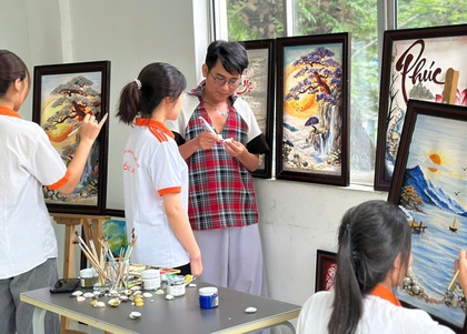 NTK Lê Minh Phú: Truyền cảm hứng yêu thiên nhiên và  trách nhiệm cộng đồng cho sinh viên