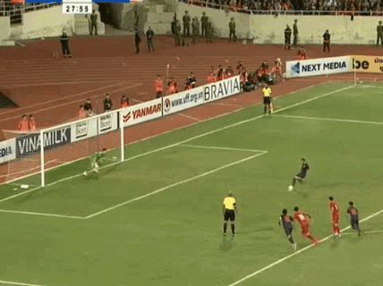 [VIDEO] Tuyển Việt Nam - Thái Lan: Những pha bóng thót tim