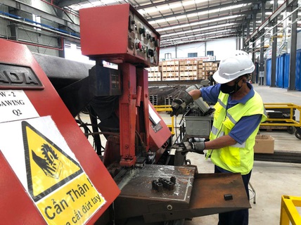 LẮNG NGHE NGƯỜI DÂN HIẾN KẾ (*): Gấp rút gỡ khó cho ngành cơ khí