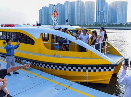 Lắng nghe người dân hiến kế "Con đường tơ lụa" cho TPHCM