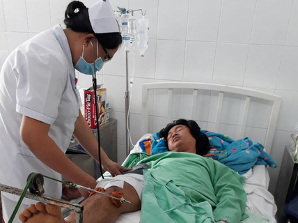 Lấy thành công đầu đạn ra khỏi người 1 nạn nhân trong vụ nổ súng ở Củ Chi