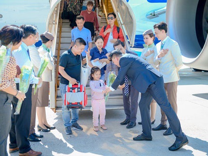 Đua nhau mua "siêu" máy bay