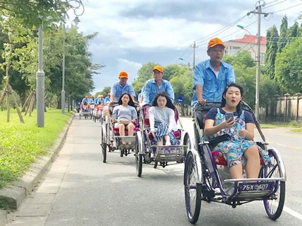 Xây dựng hình ảnh đẹp của người đoàn viên