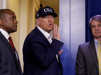 Covid-19: Tổng thống Trump chờ kết quả xét nghiệm