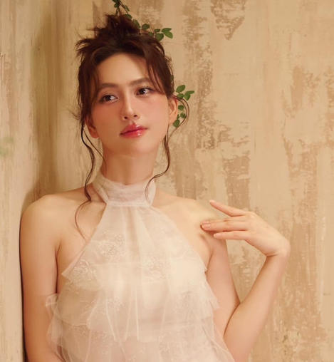 Phương Anh Đào vai Mai trong phim "Mai"