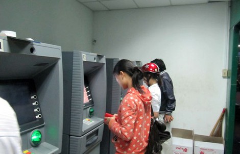 Vietcombank cảnh báo người dùng thẻ ATM