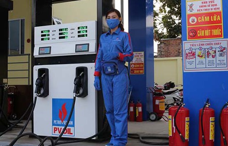 PV OIL khuyến mãi giảm giá bán xăng dầu