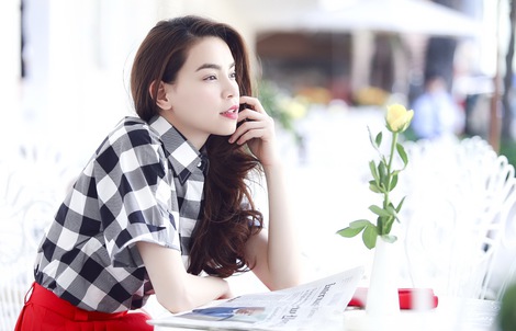 Nữ ca sĩ nhạc nhẹ: Tài năng một chín, một mười