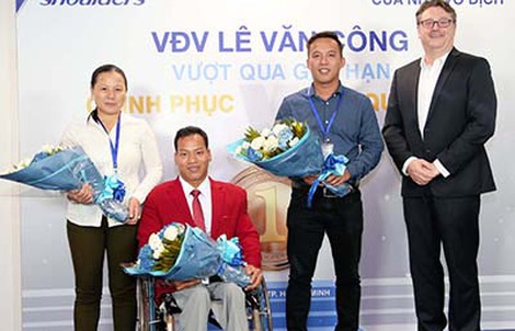 Head & Shoulders “tiếp lửa” cho nhà vô địch Lê Văn Công