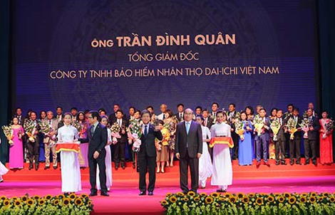 Tổng giám đốc Dai-ichi Life Việt Nam vào “Top 100 Doanh nhân Việt Nam tiêu biểu 2016”