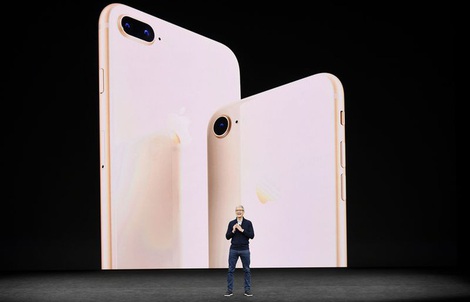 iPhone 8 “ế”, cổ phiếu Apple tụt dốc