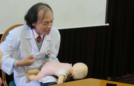 Đuối nước, hóc dị vật rình rập trẻ em