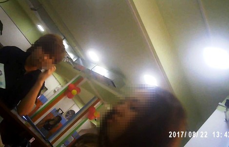 Clip: Tiệm game bắn cá sát trường học
