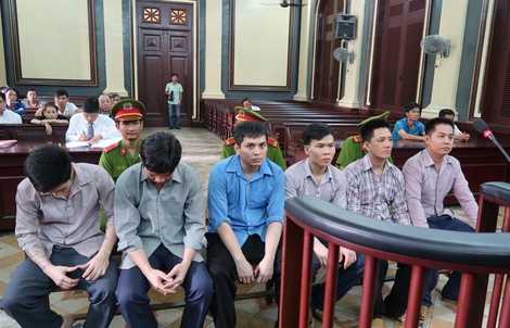 Không chịu cúi đầu, bị "đại bàng" cai nghiện đánh chết