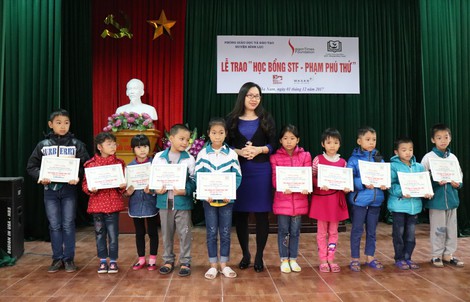 Masan Nutri-Science trao tặng 120 suất học bổng cho học sinh Hậu Giang và Hà Nam