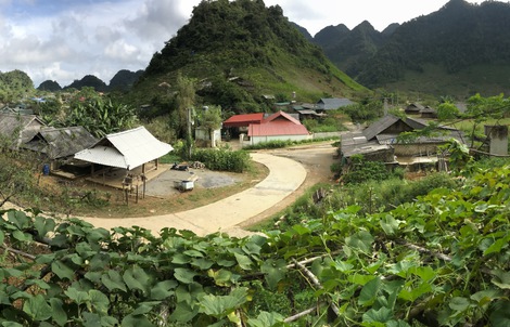 Sống thật chậm ở Hang Kia