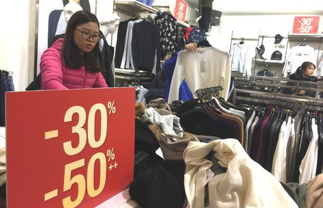 Những "mánh lới" bán hàng sale off của các shop thời trang